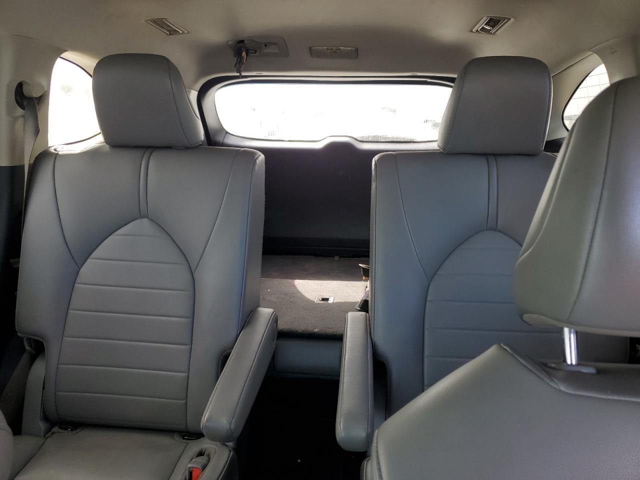 2021 Toyota Highlander Xle VIN: 5TDGZRAH6MS524947 Lot: 76019524