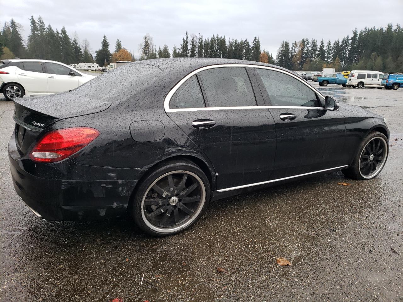 VIN 55SWF4KB9GU133669 2016 MERCEDES-BENZ C-CLASS no.3