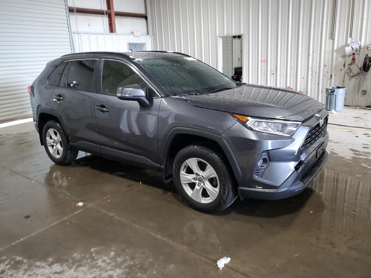 2020 Toyota RAV 4 - Image 4