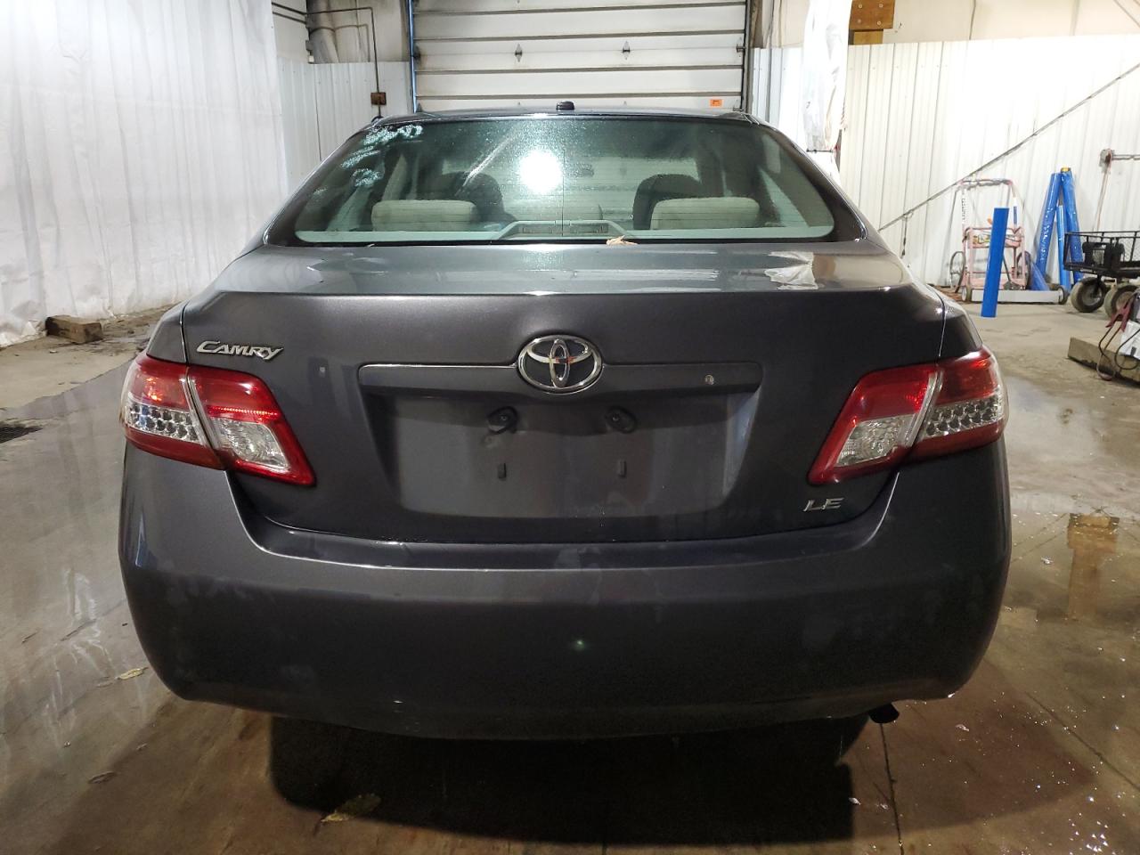 2010 Toyota Camry Base VIN: 4T1BF3EK3AU040470 Lot: 78175974