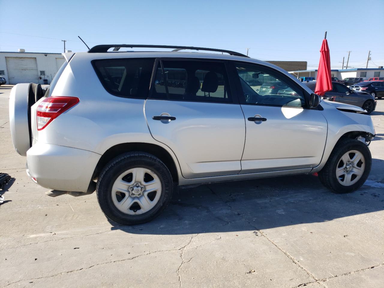 2012 Toyota RAV 4 - Image 3