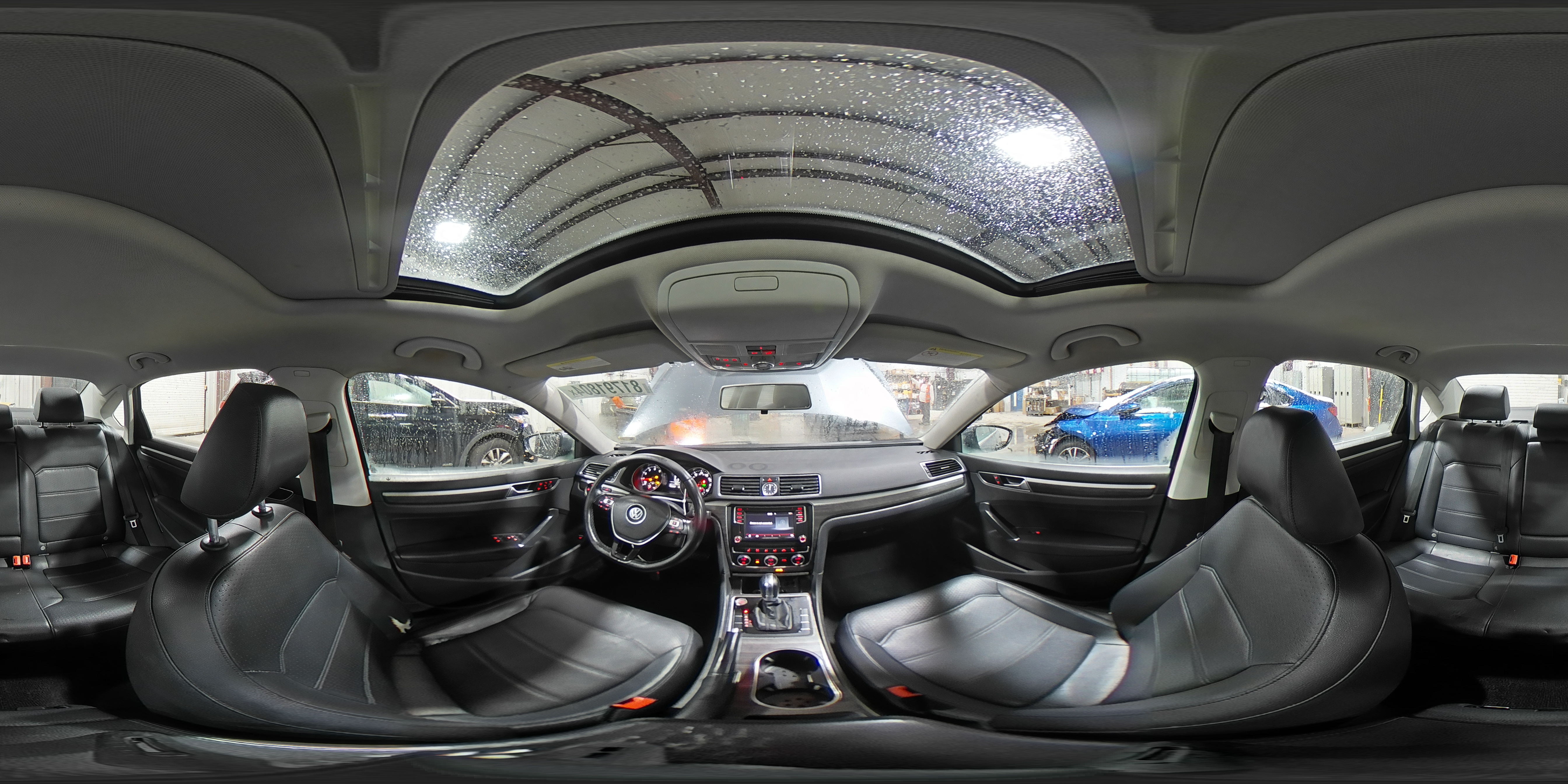 2017 Volkswagen Passat - Image 15