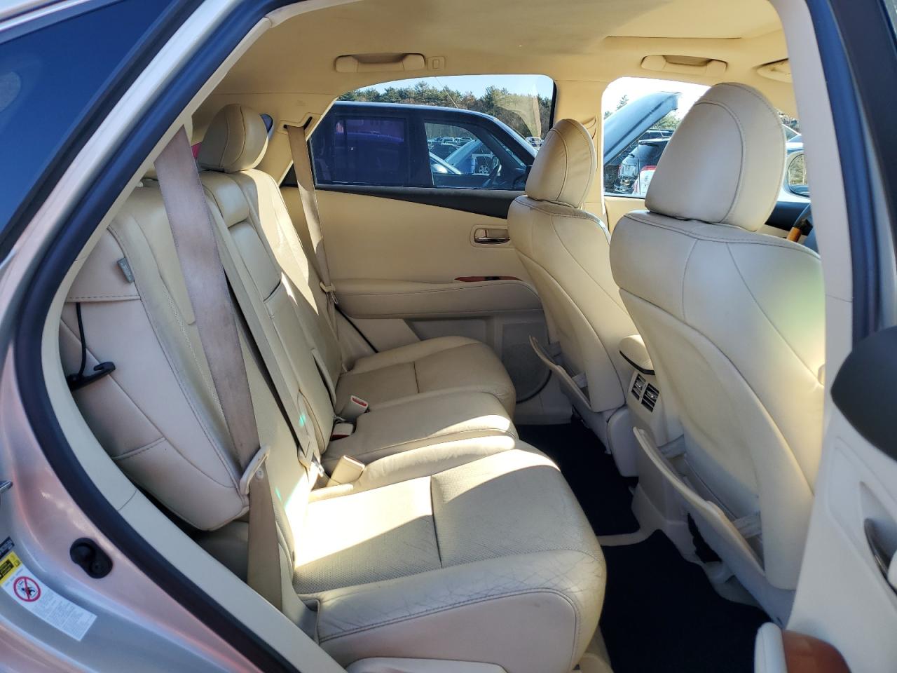 2011 Lexus RX - Image 11