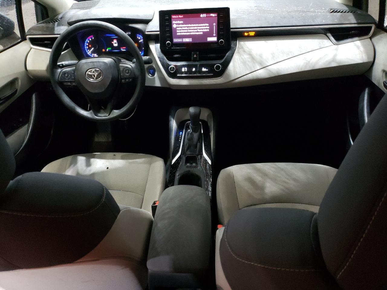 2022 Toyota Corolla - Image 8