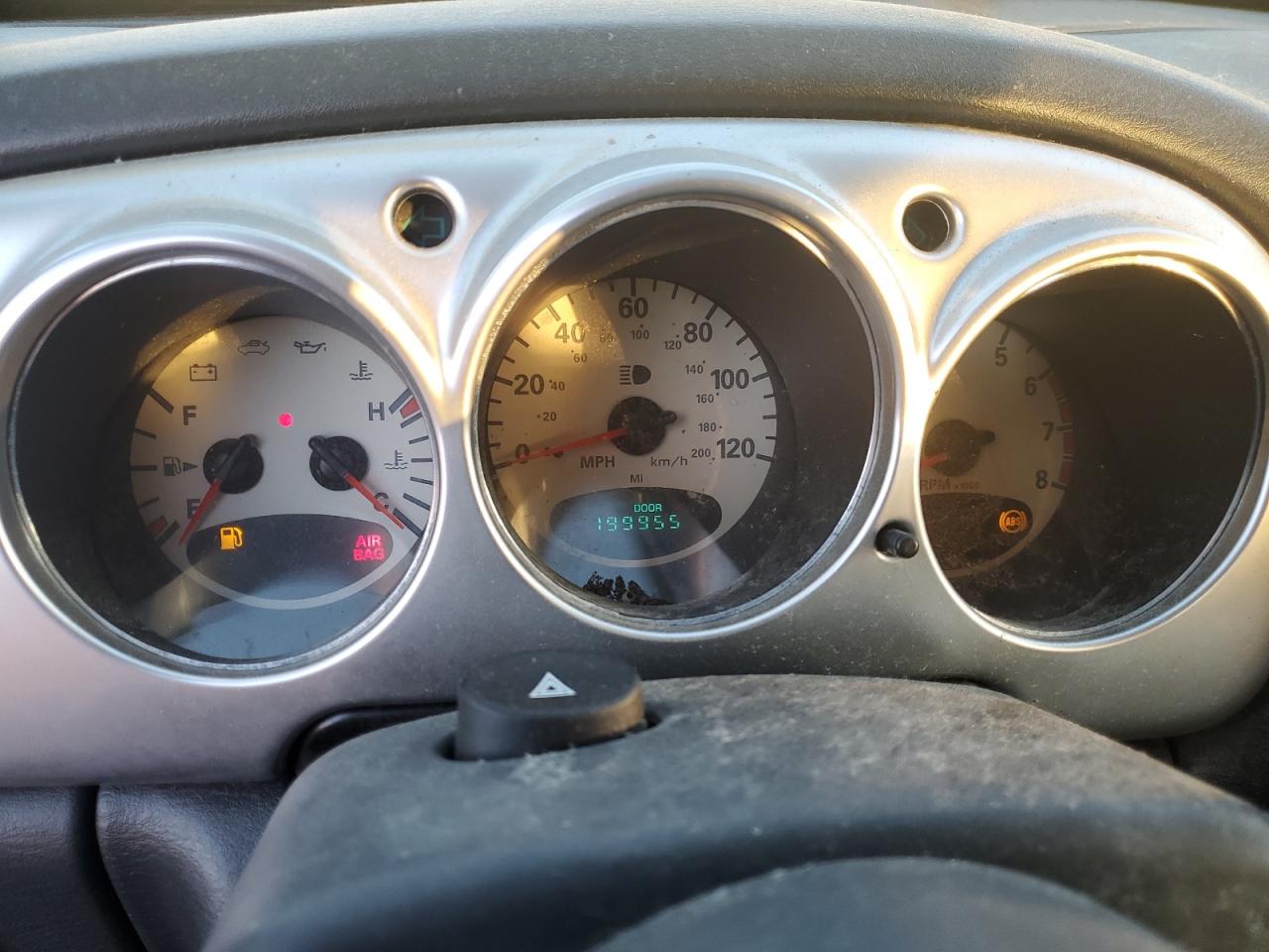 2005 Chrysler PT Cruiser - Image 9