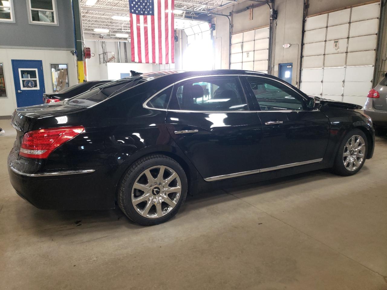 2012 Hyundai Equus - Image 3