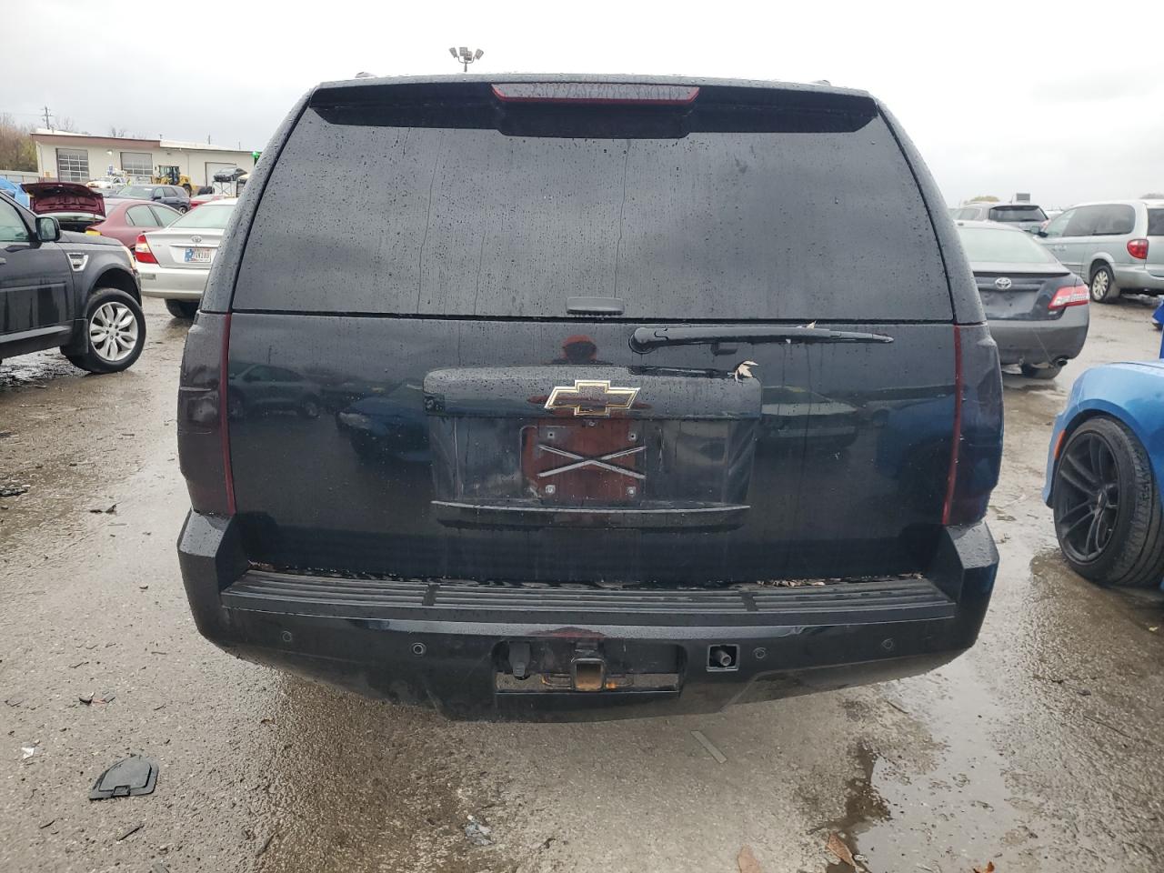 2007 Chevrolet Suburban - Image 6