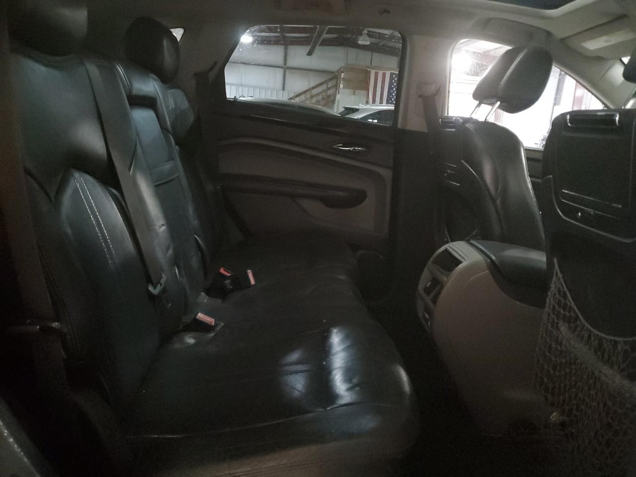 2011 Cadillac SRX - Image 11