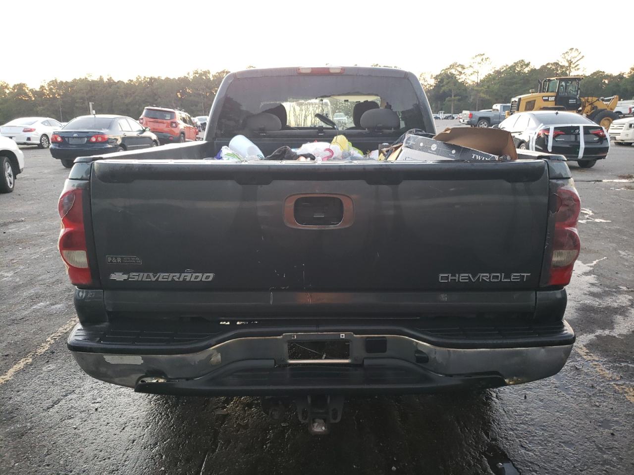 2004 Chevrolet Silverado - Image 6