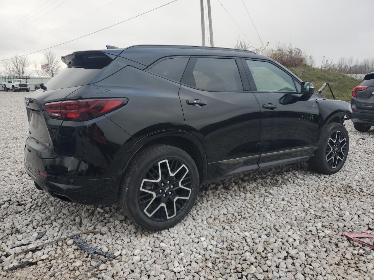 2023 Chevrolet Blazer - Image 3