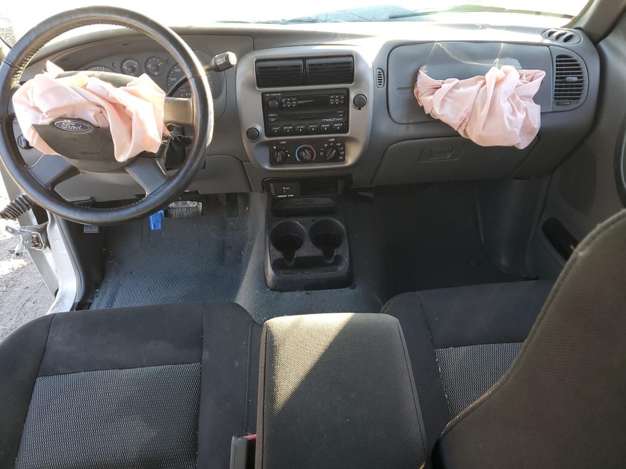 2004 Ford Ranger - Image 8