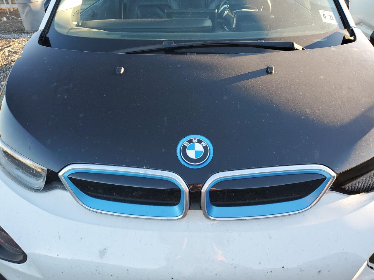 2016 BMW i3 - Image 11
