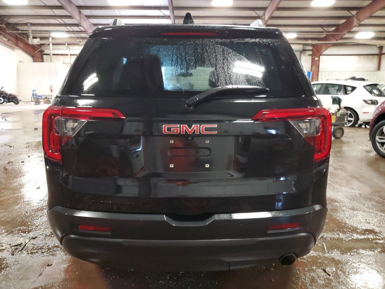 2021 GMC Acadia - Image 6