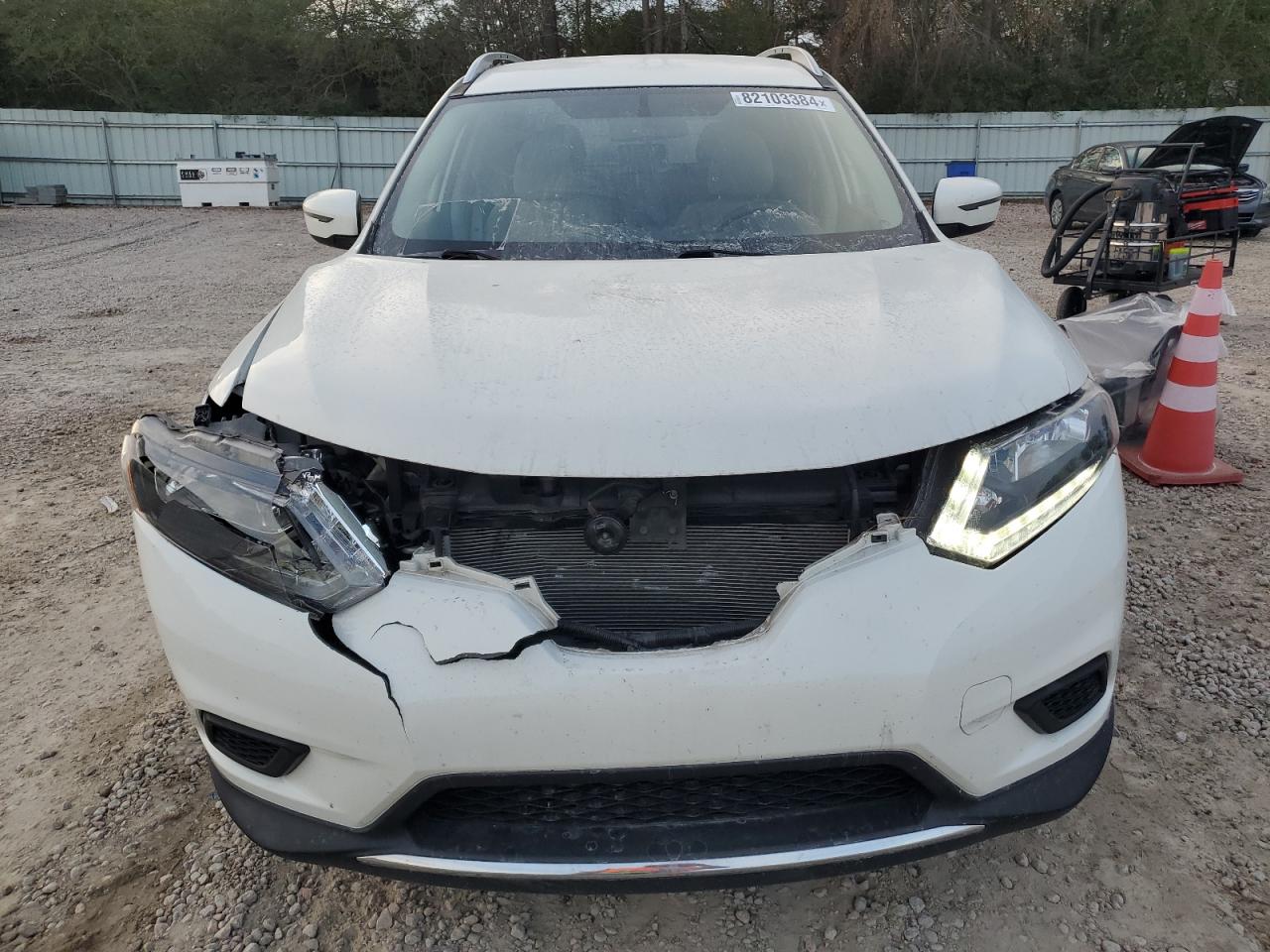 2016 Nissan Rogue - Image 5
