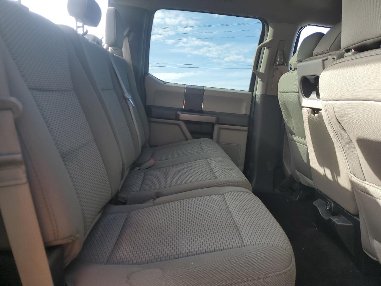 2018 Ford F-150 - Image 10