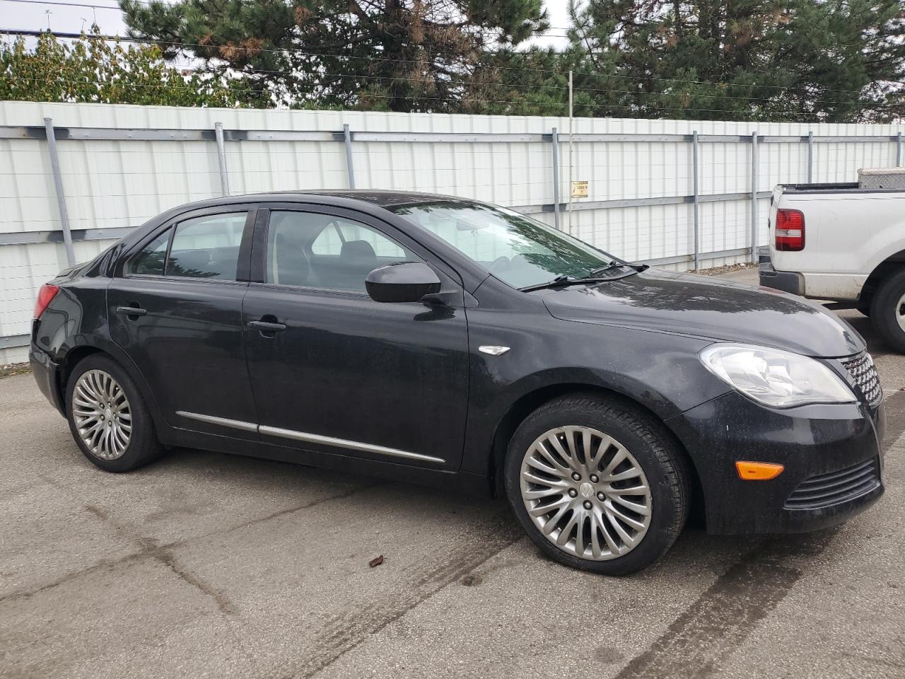2012 Suzuki Kizashi - Image 4
