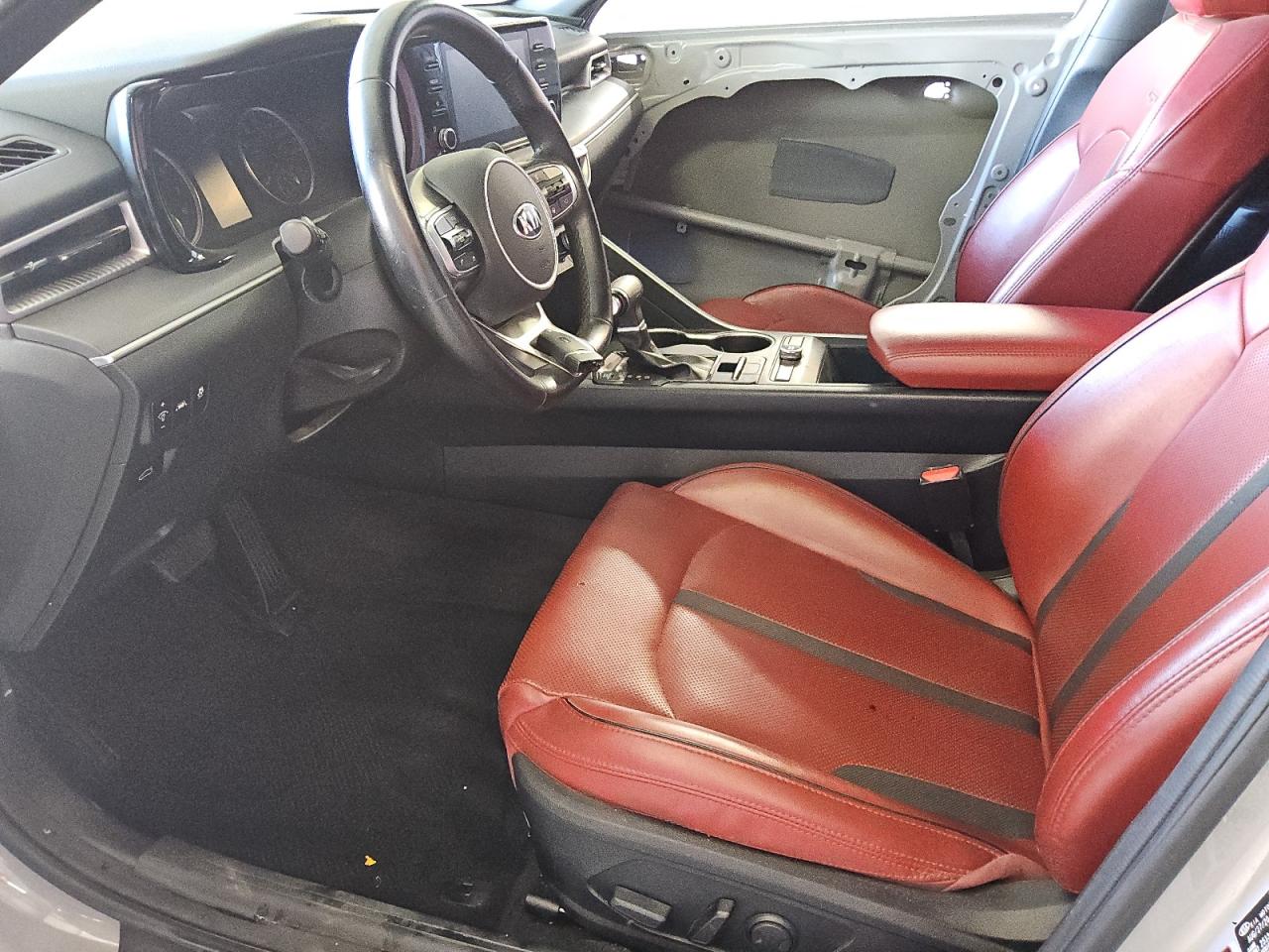 2021 Kia K5 - Image 7
