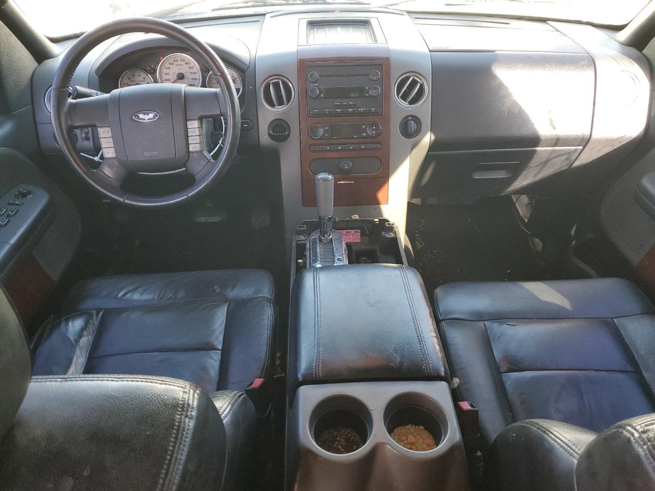 2005 Ford F-150 - Image 8