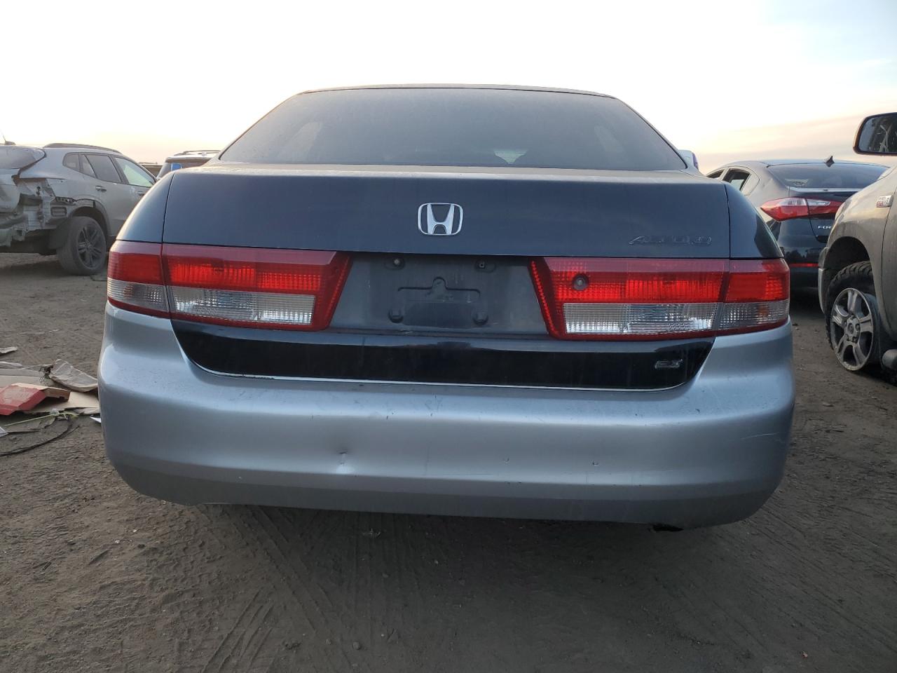 2003 Honda Accord - Image 6