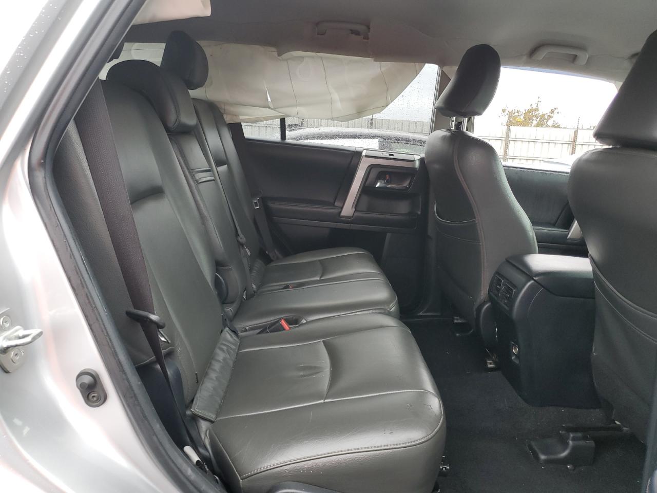 2018 Toyota 4Runner - Image 11