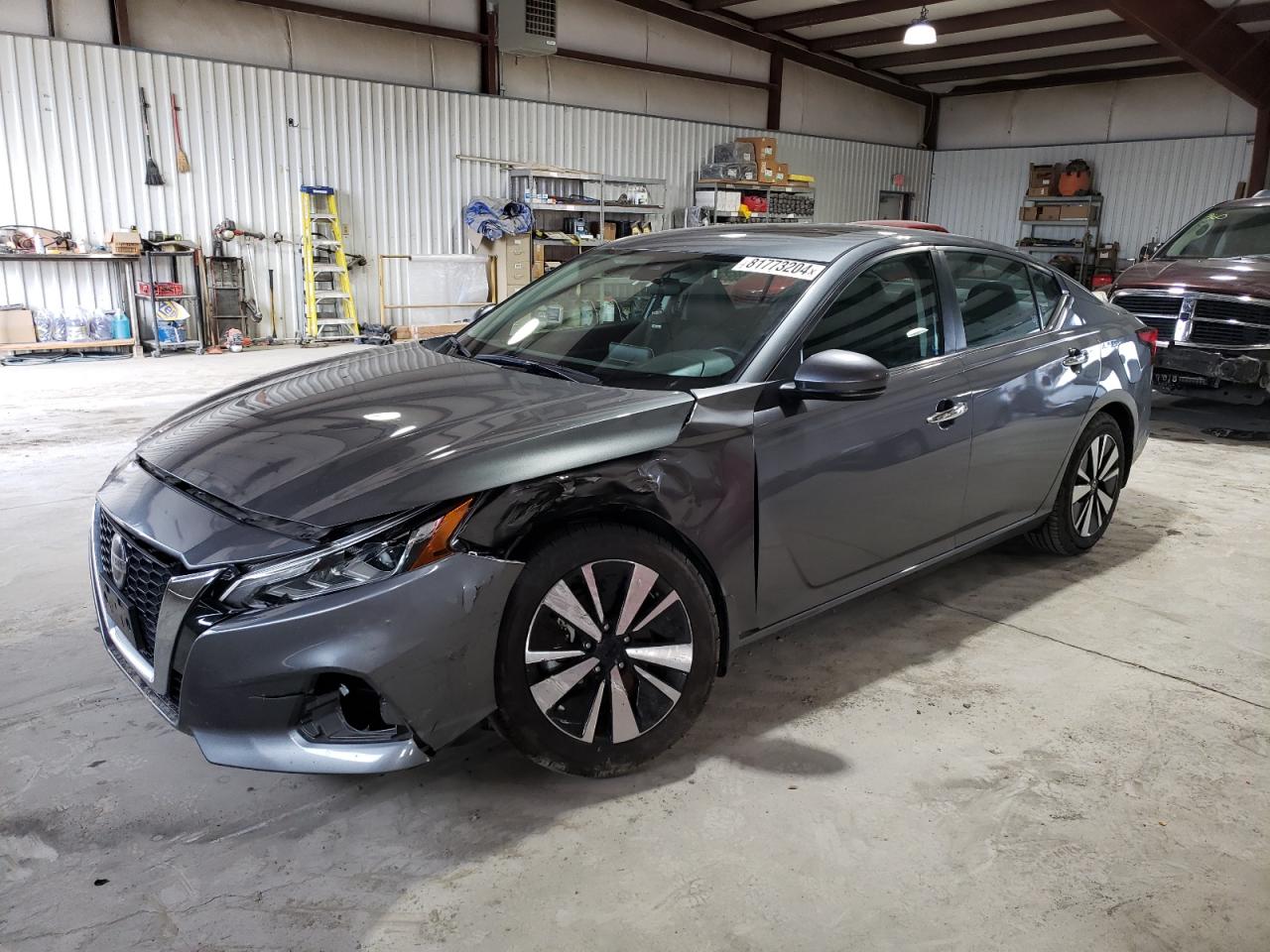 2021 Nissan Altima - Image 1