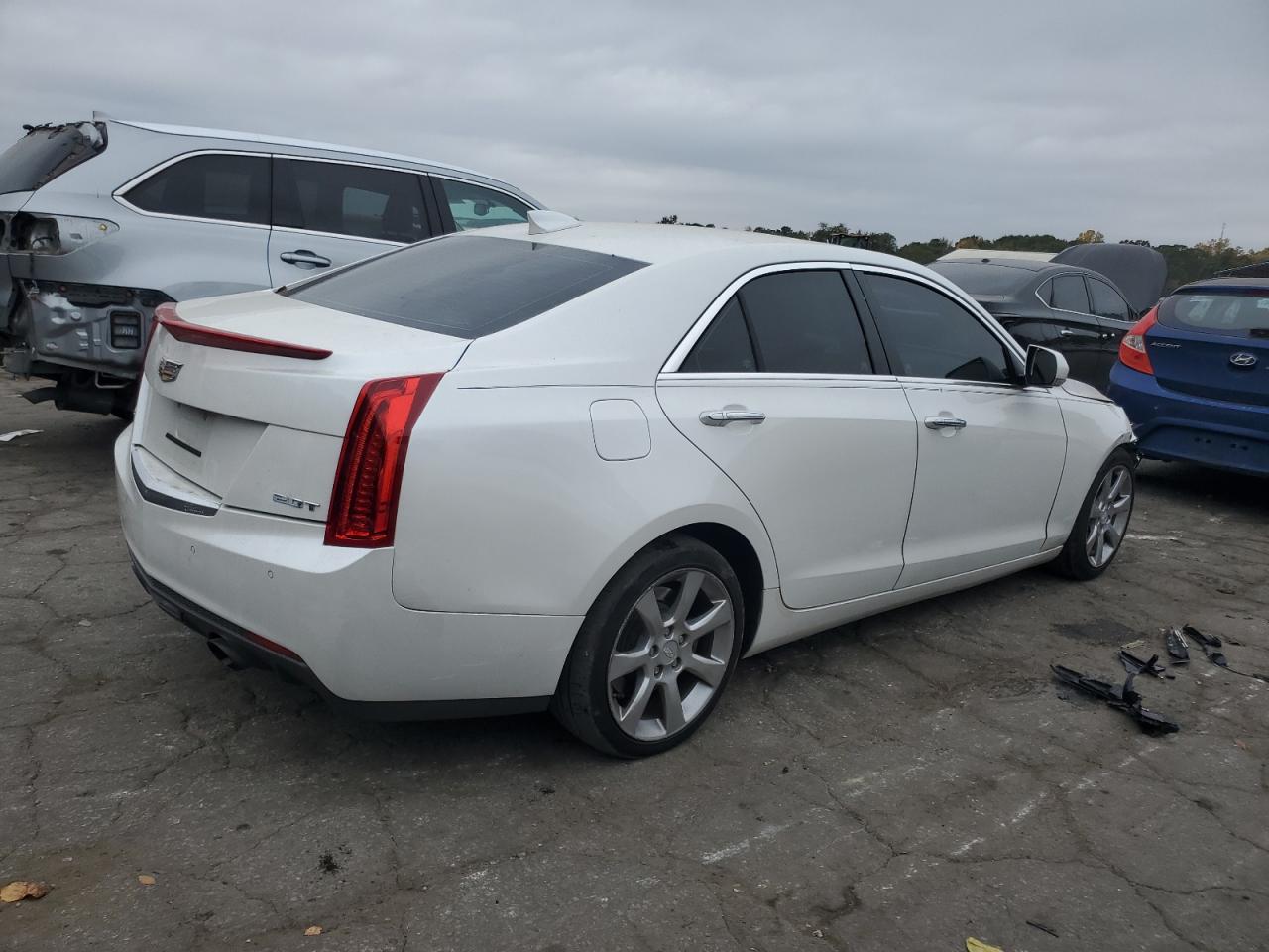 VIN 1G6AB5RX6F0117461 2015 CADILLAC ATS no.3