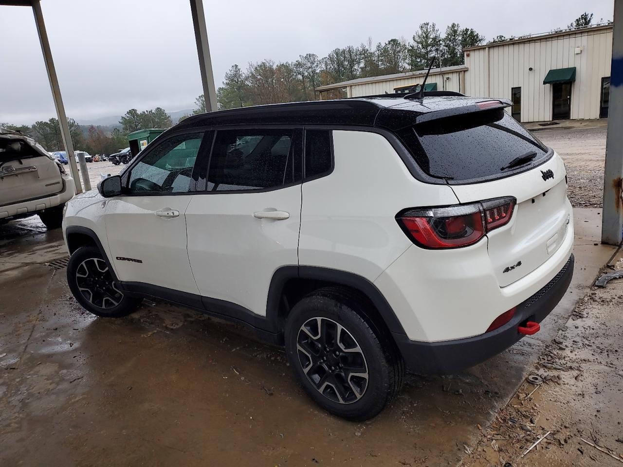 2019 Jeep Compass - Image 2