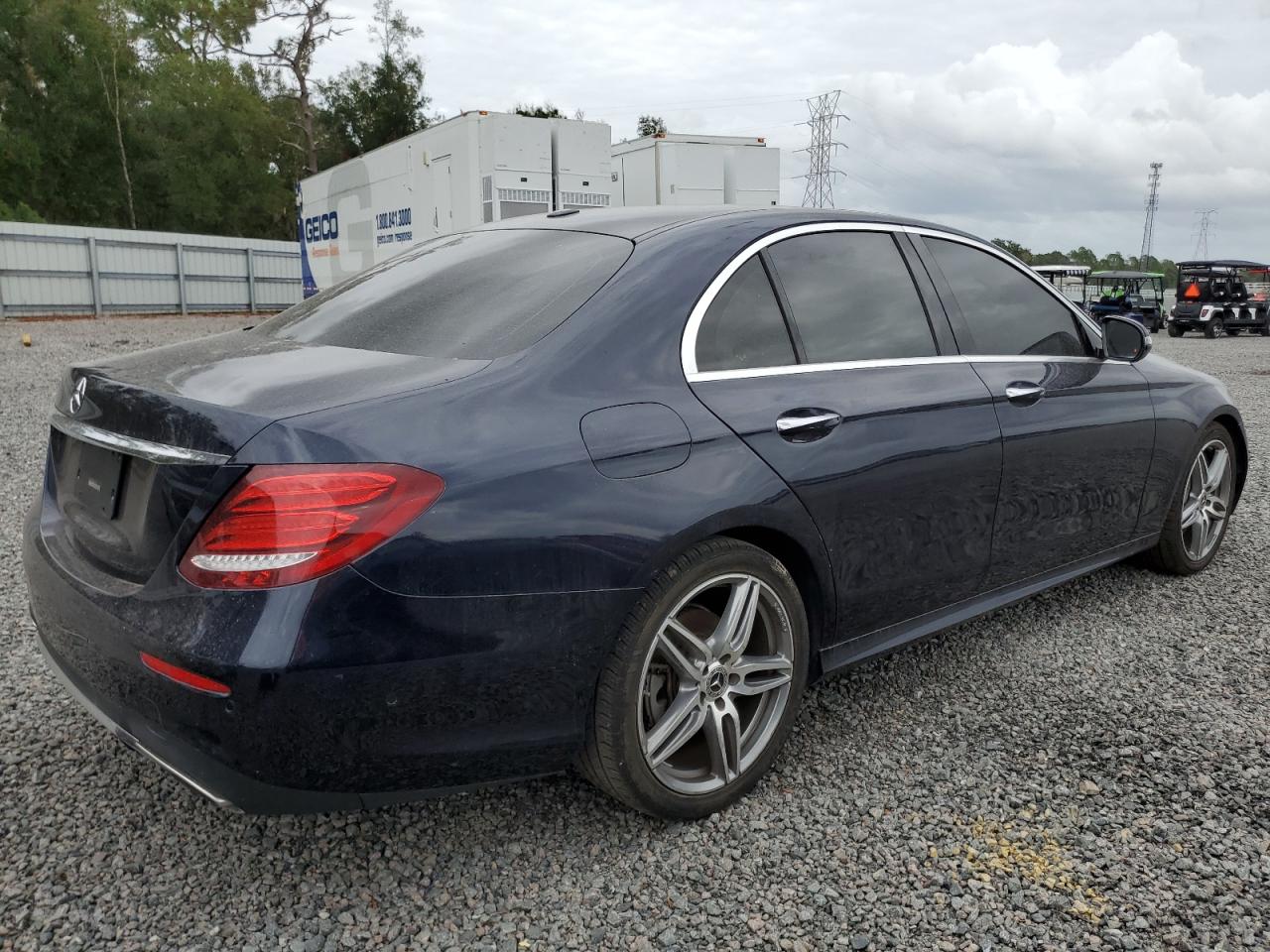 2017 Mercedes-Benz E-klasse - Image 3