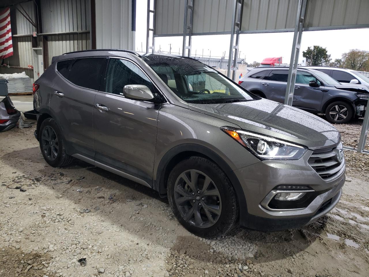2017 Hyundai Santa Fe - Image 4