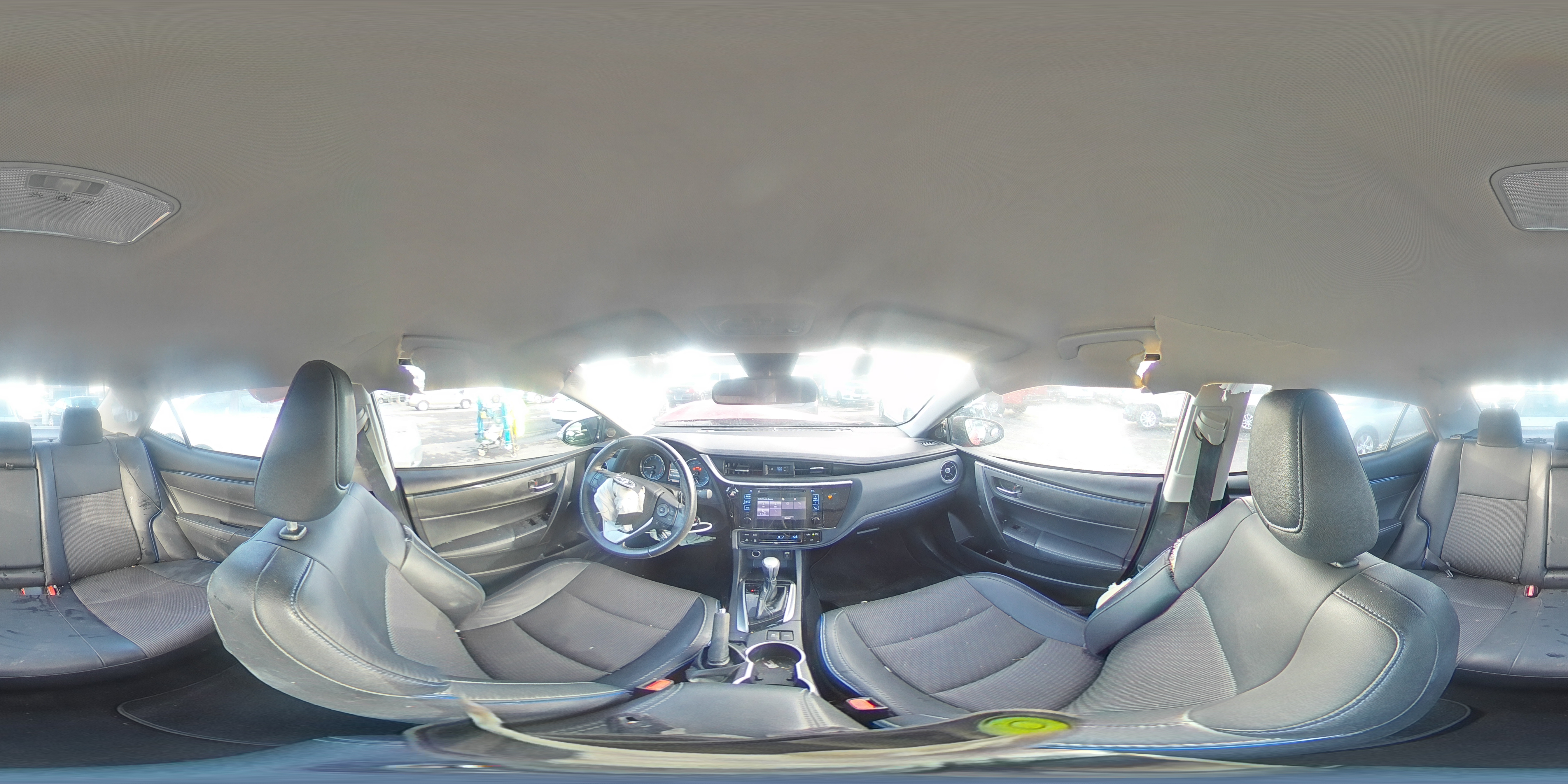2018 Toyota Corolla - Image 13