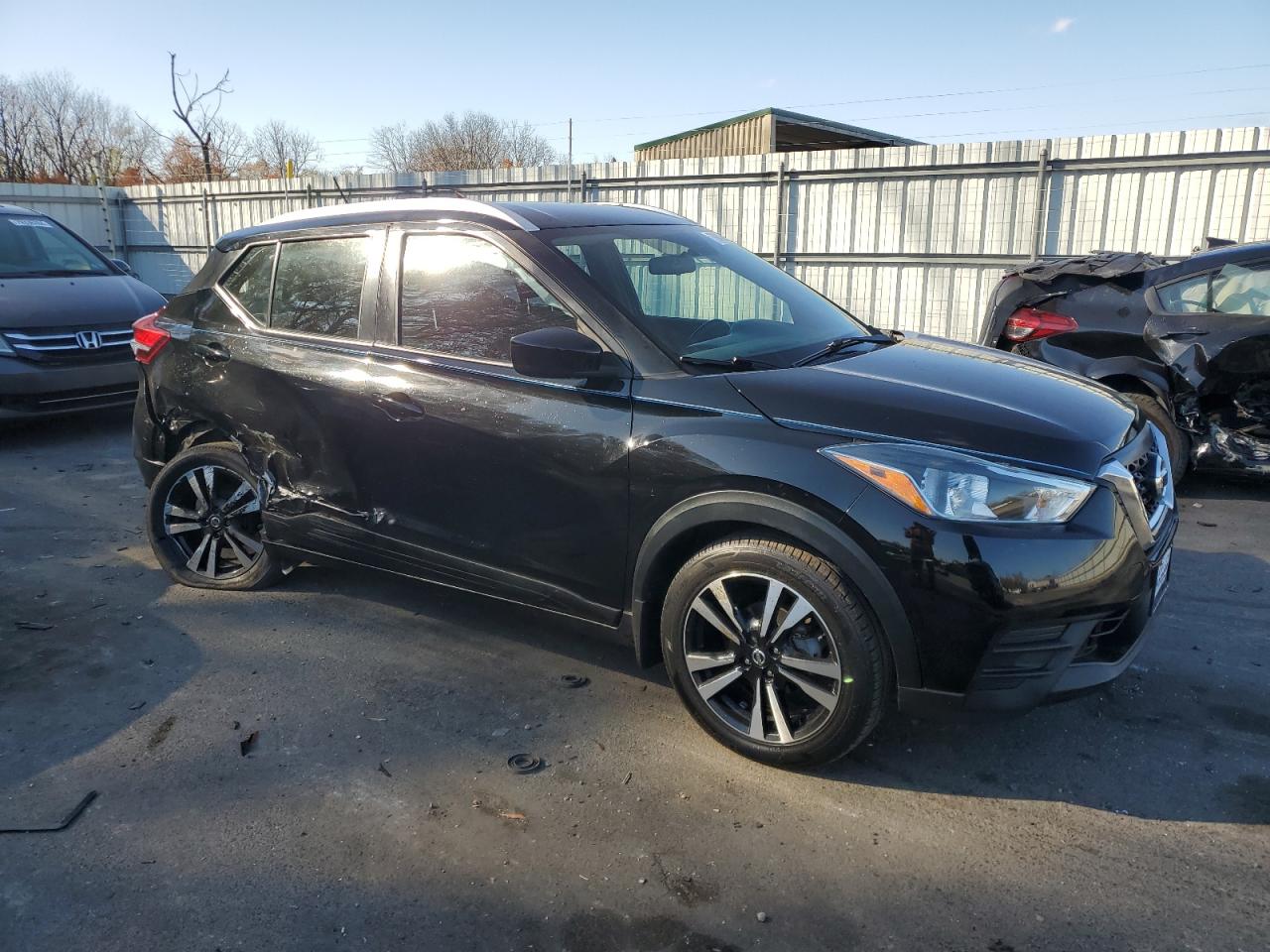 2018 Nissan Kicks - Image 4