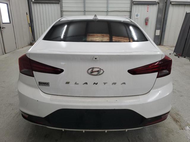  HYUNDAI ELANTRA 2020 Белы