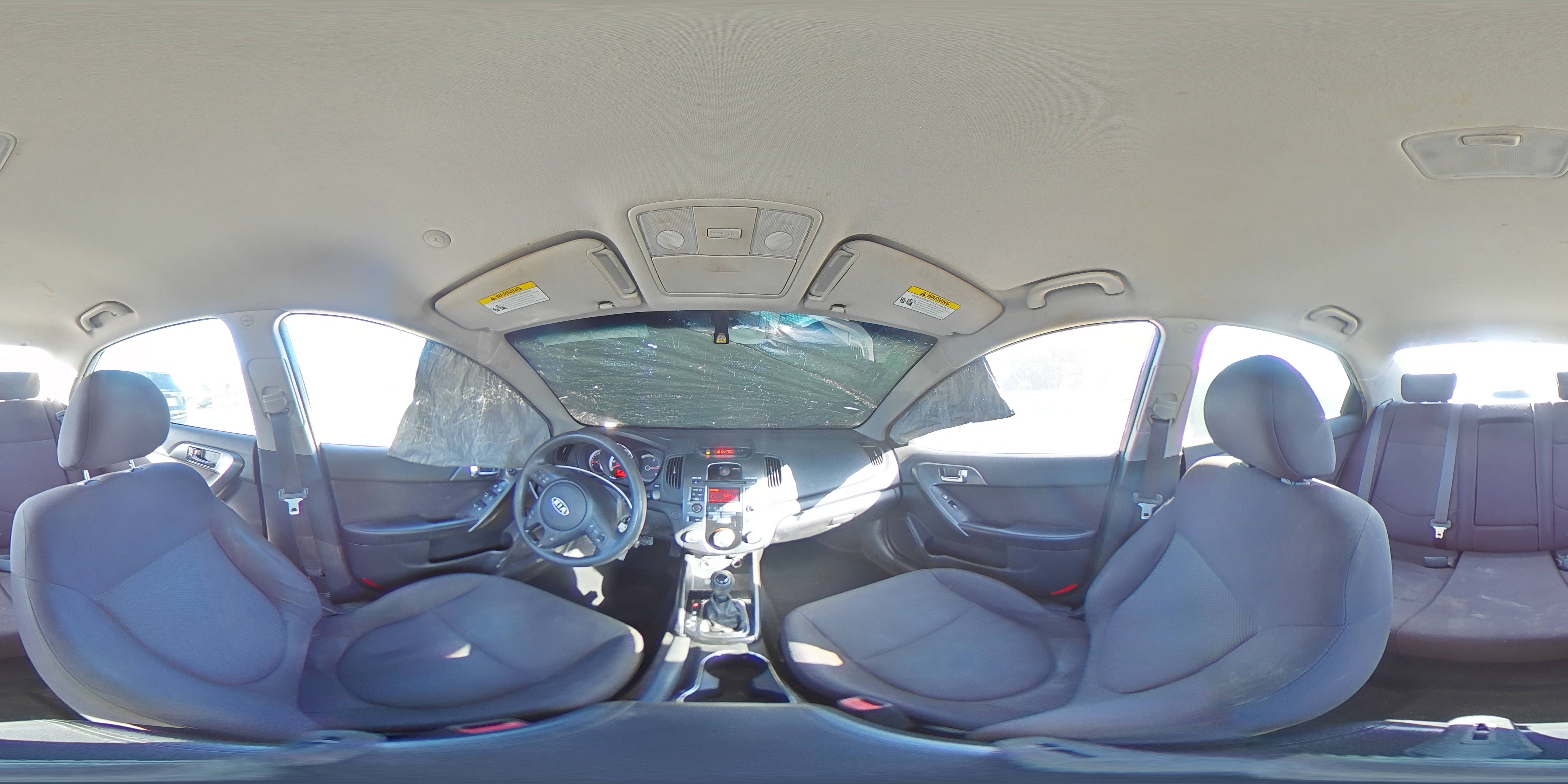 2013 Kia Forte - Image 14