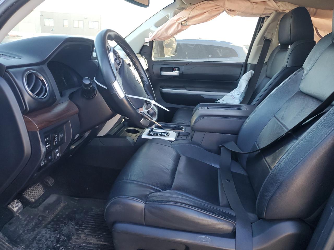 2018 Toyota Tundra - Image 7