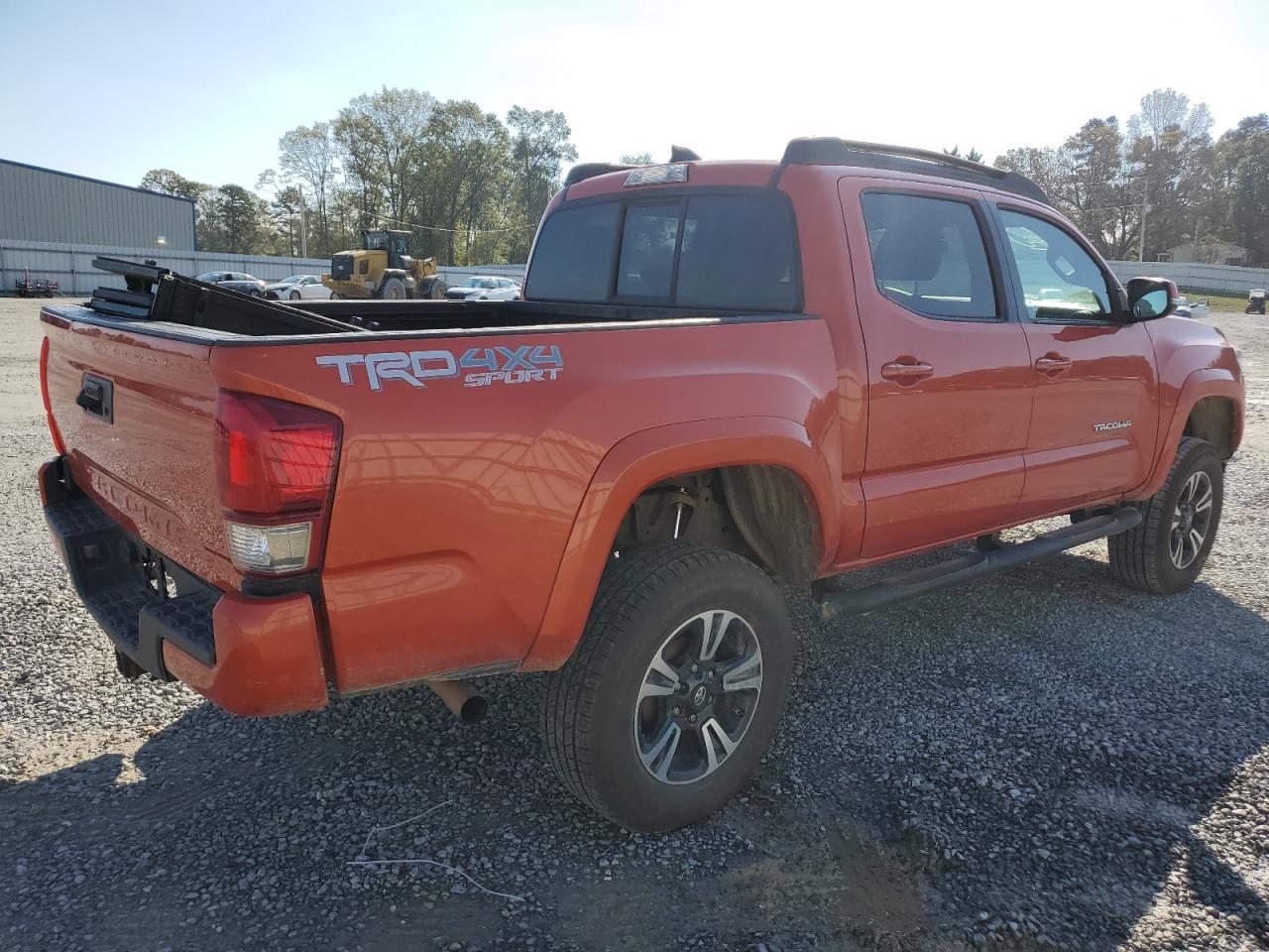 VIN 5TFCZ5AN9GX015947 2016 TOYOTA TACOMA no.3