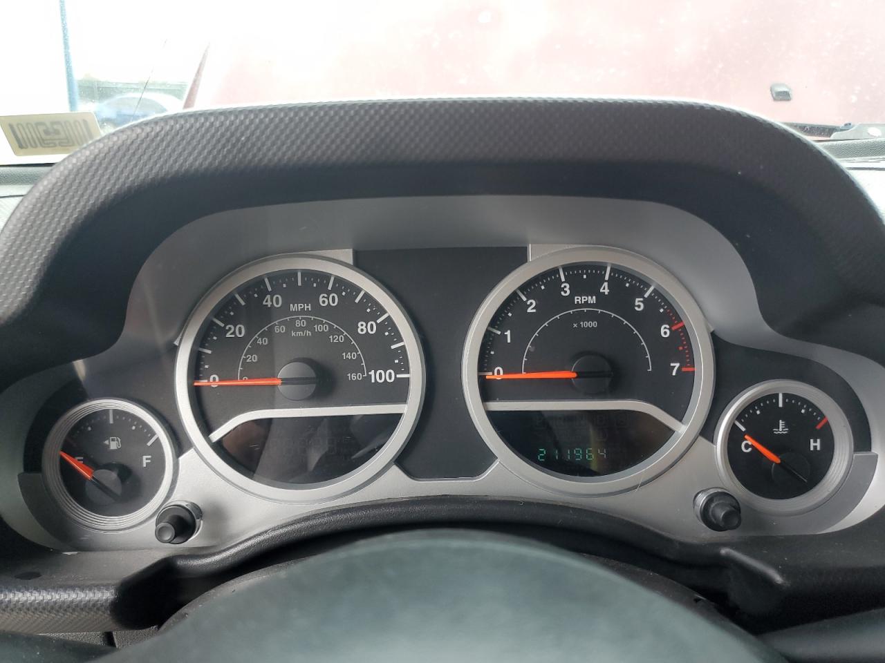 2007 Jeep Wrangler Sahara VIN: 1J8GA59137L118498 Lot: 79565054