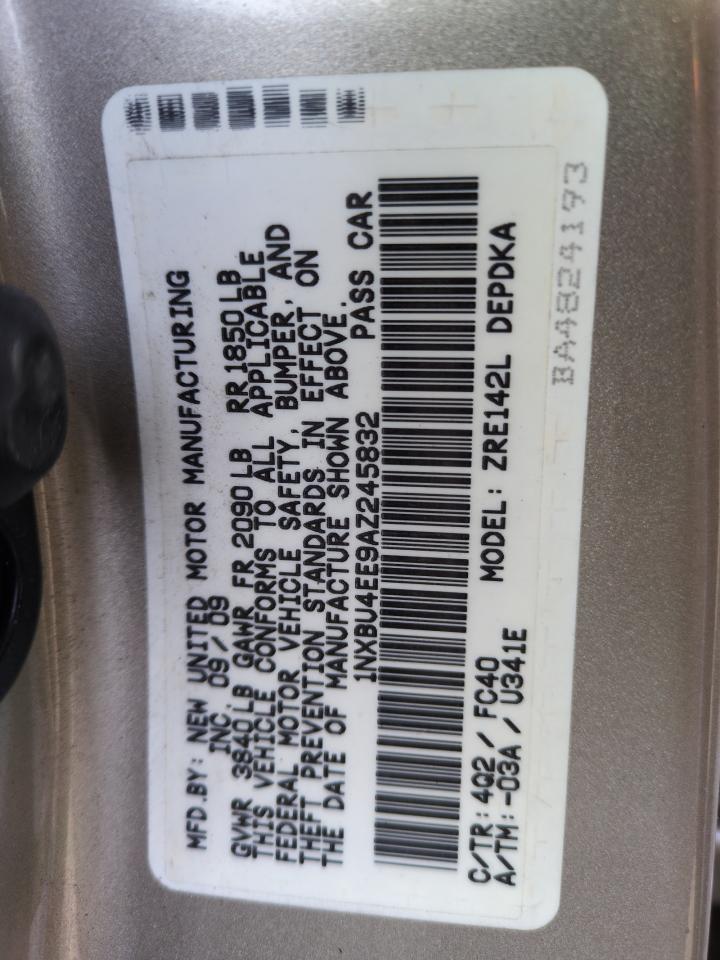 2010 Toyota Corolla - Image 13