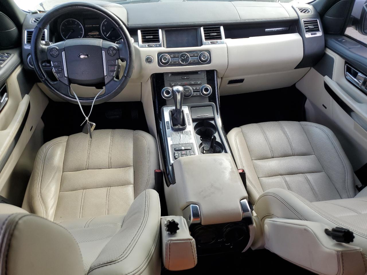 2012 Land Rover Range Rover - Image 8