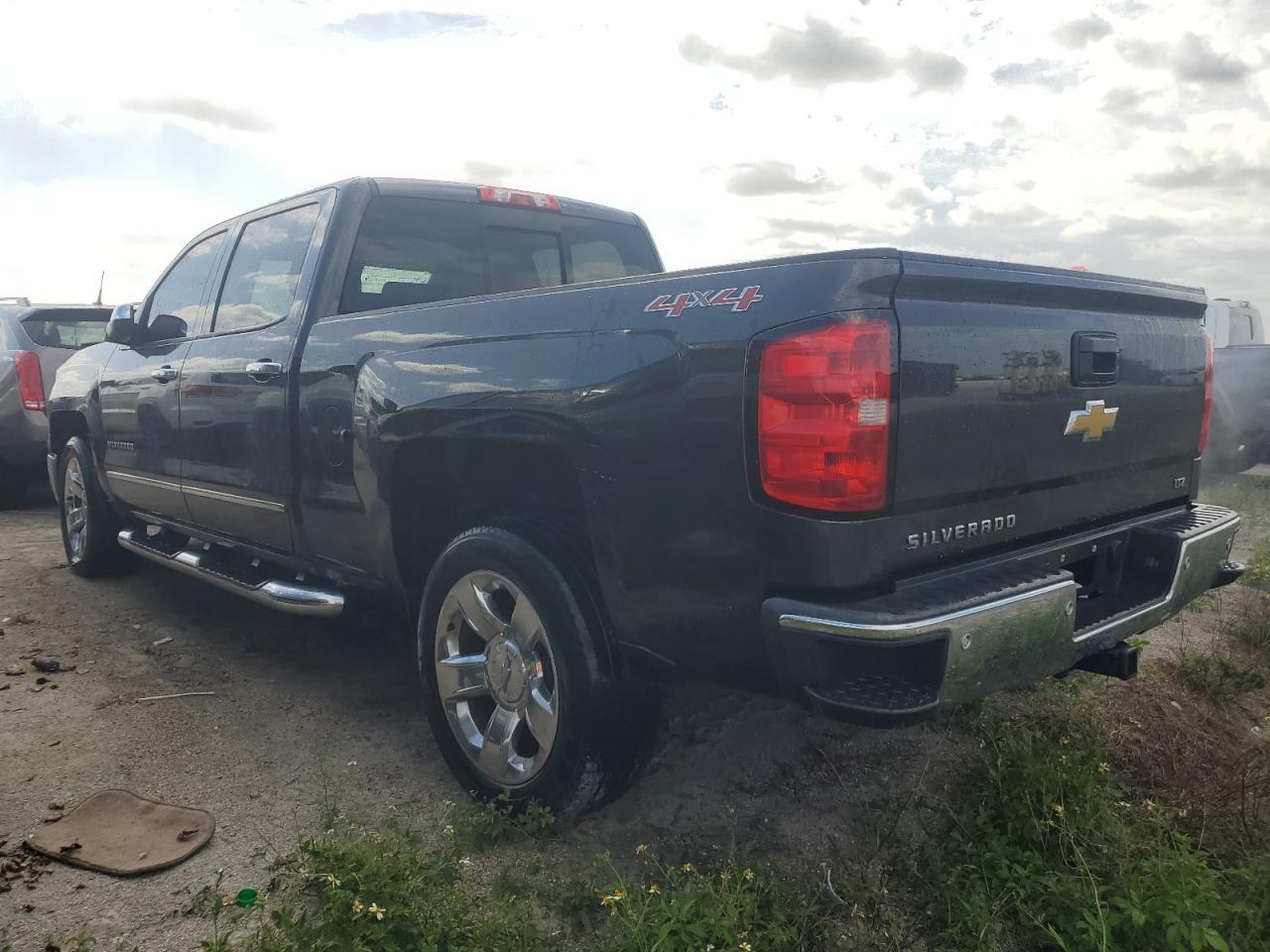 2014 Chevrolet Silverado - Image 2