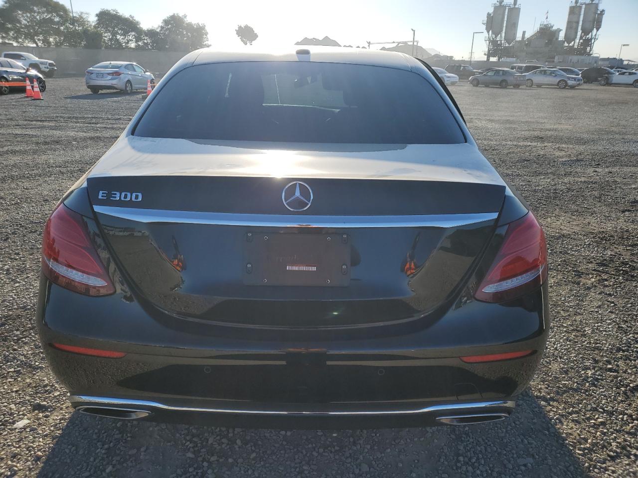 2018 Mercedes-Benz E 300 VIN: WDDZF4JB7JA390044 Lot: 80376454