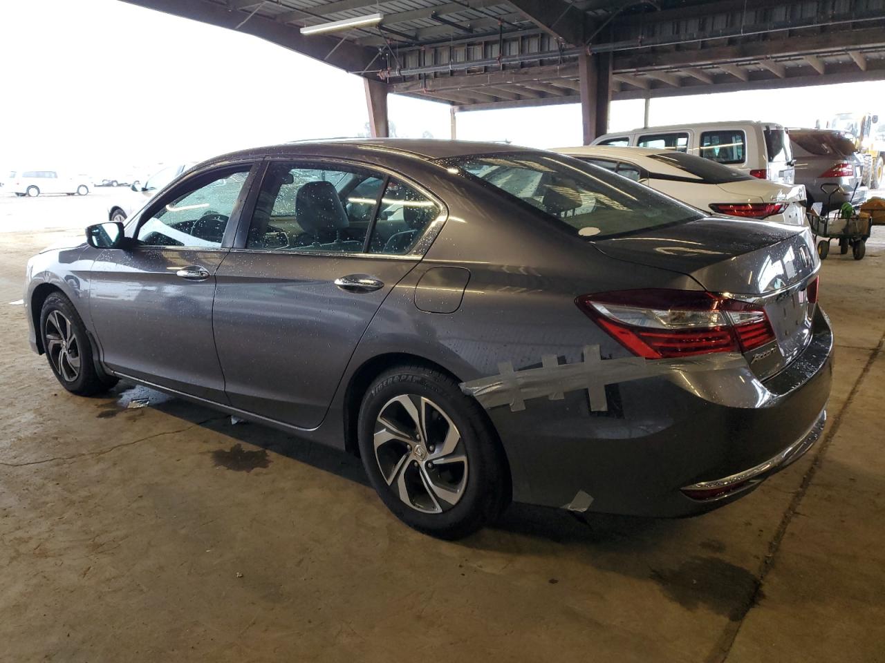 VIN 1HGCR2F31GA082276 2016 HONDA ACCORD no.2