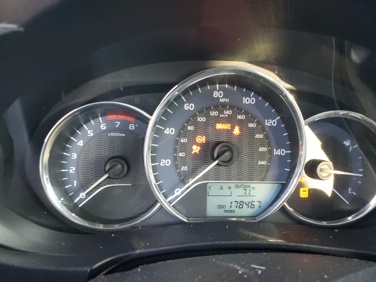 Toyota Corolla l 2014
