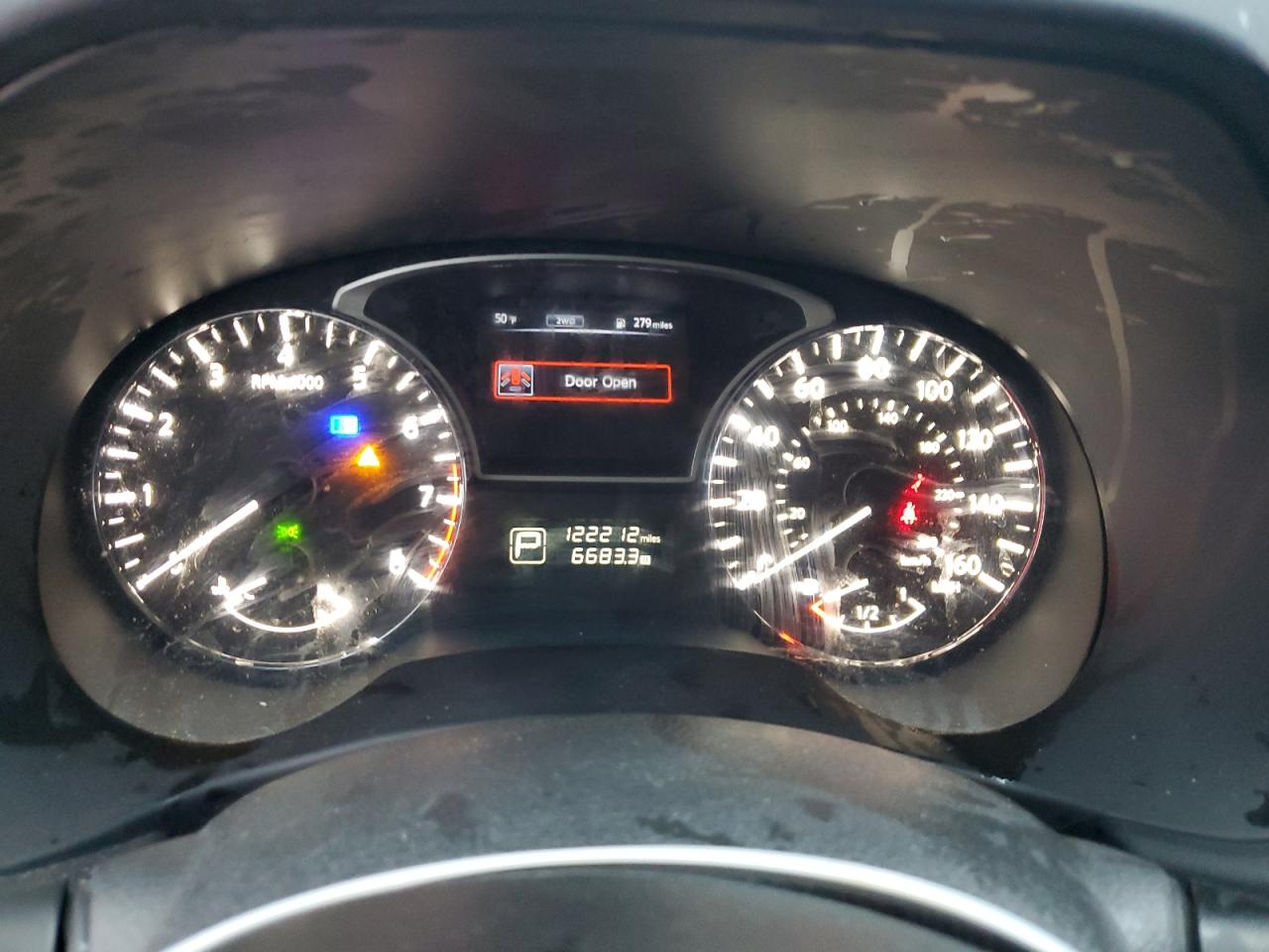 2015 Nissan Pathfinder - Image 9