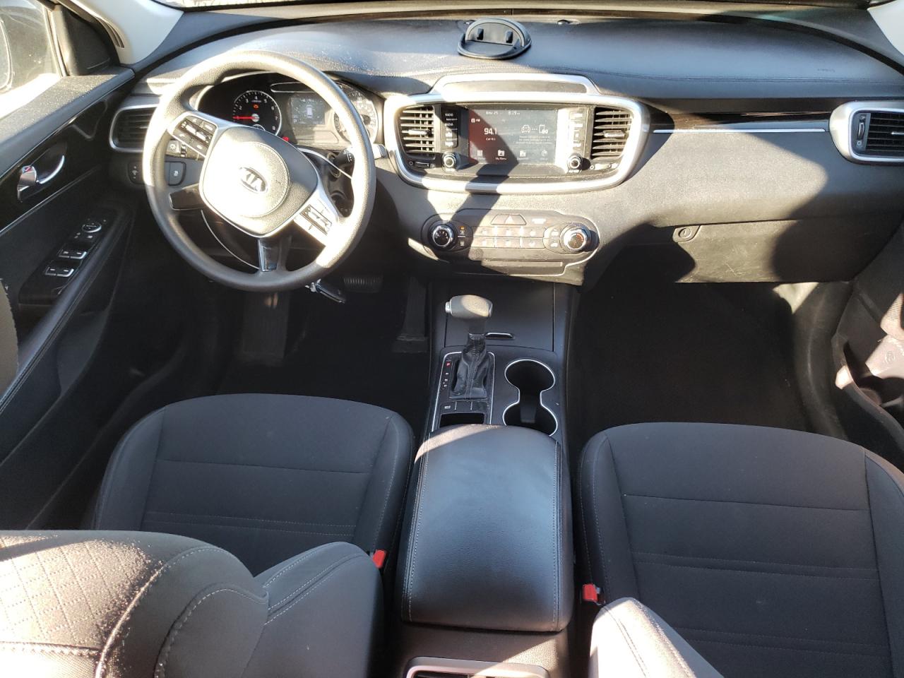 2019 Kia Sorento - Image 8