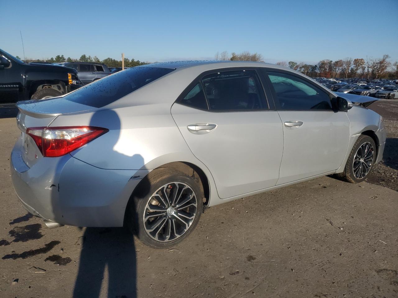 2015 Toyota Corolla - Image 3