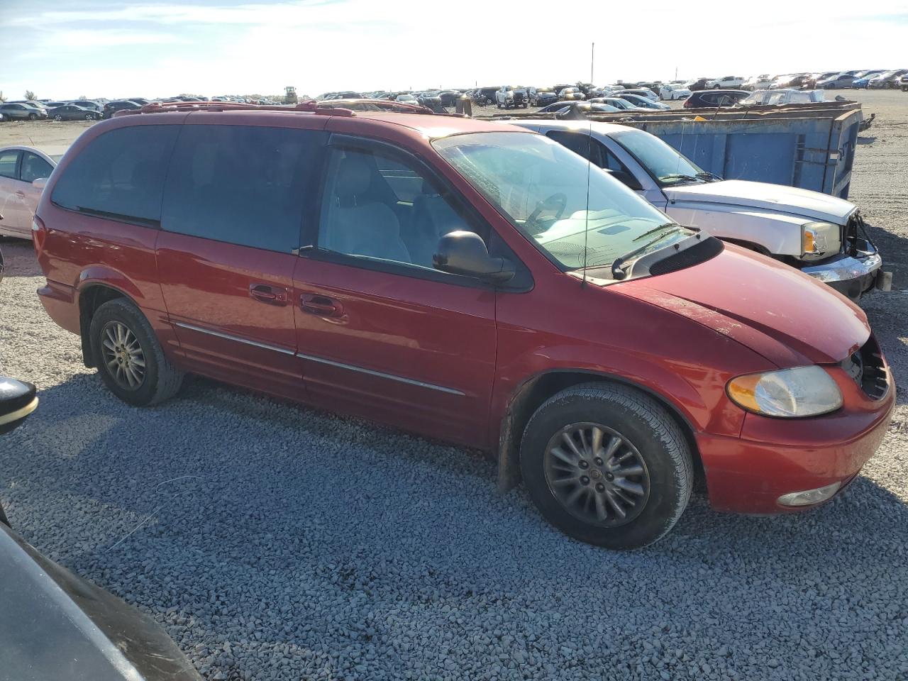 2002 Chrysler Town & Country - Image 4