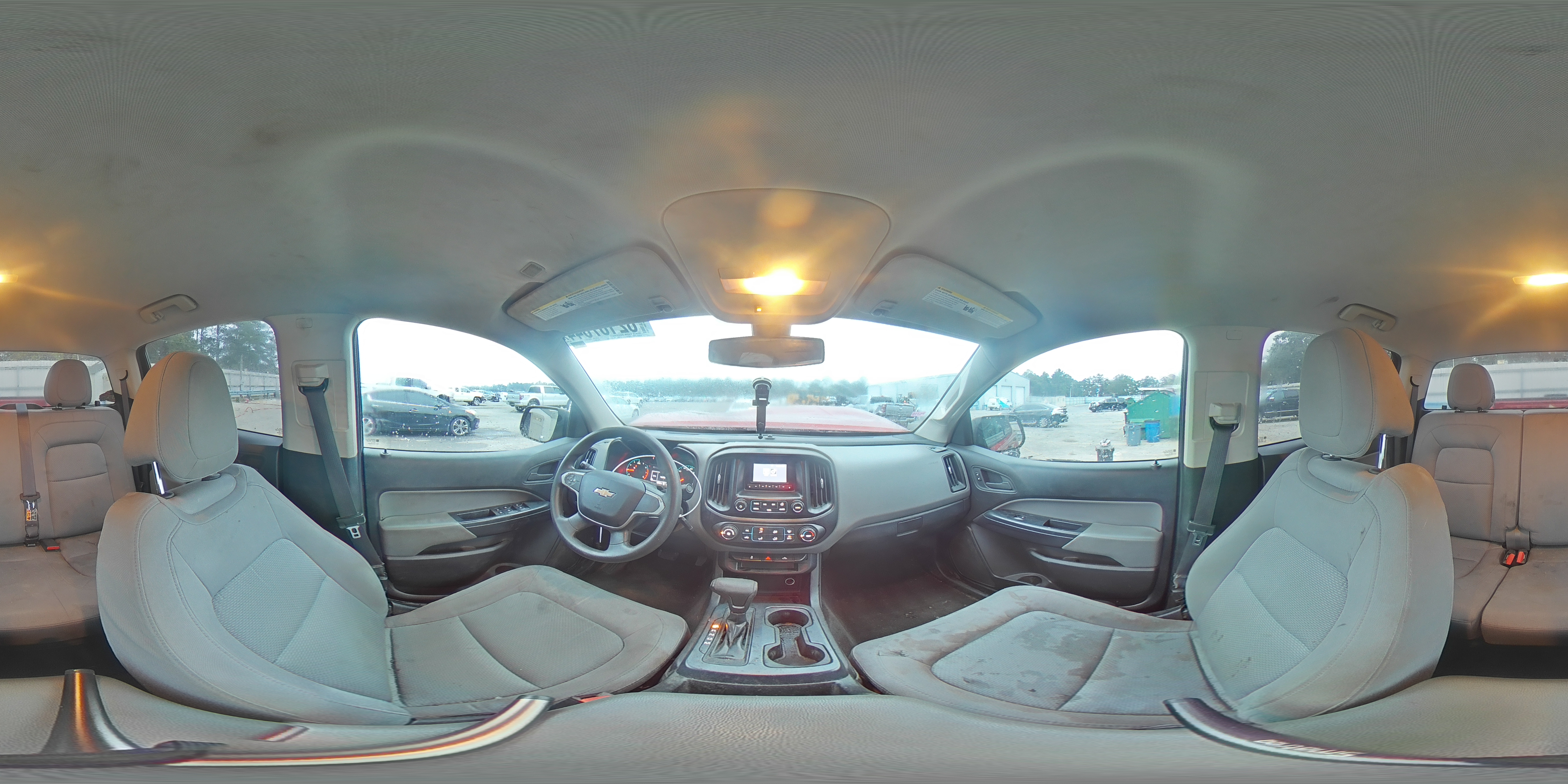 2015 Chevrolet Colorado - Image 15