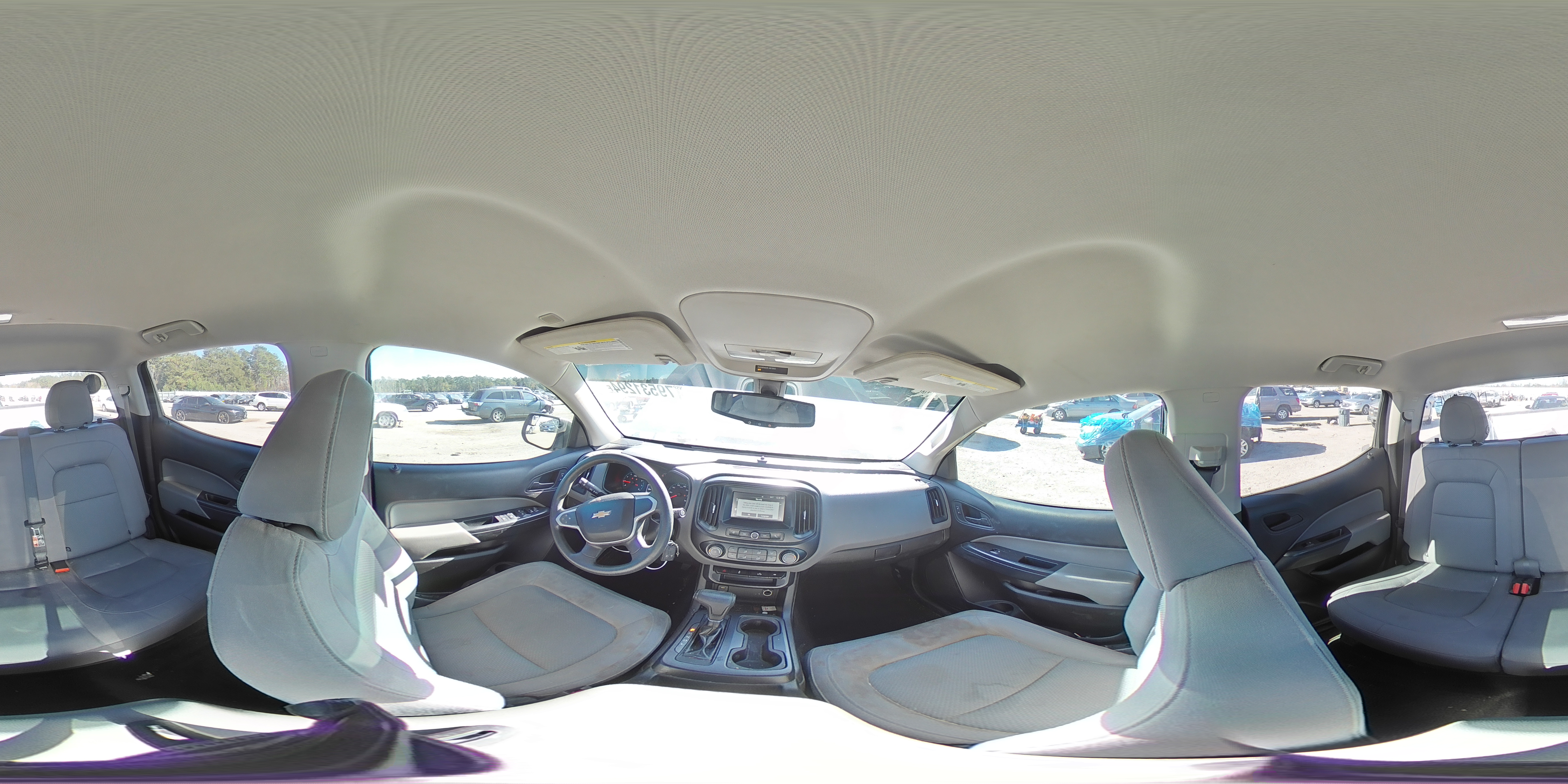 2017 Chevrolet Colorado - Image 13