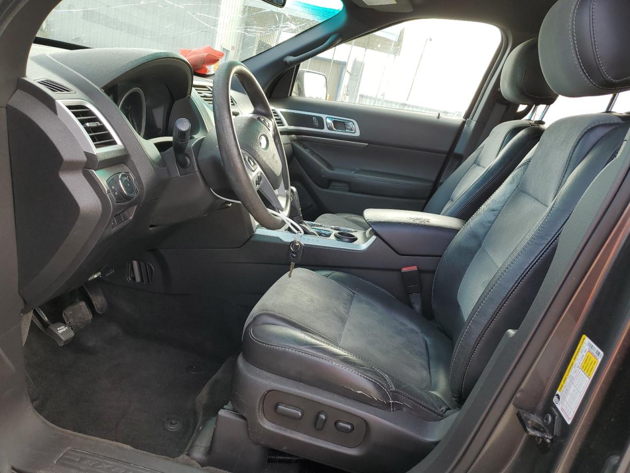 2015 Ford Explorer - Image 7