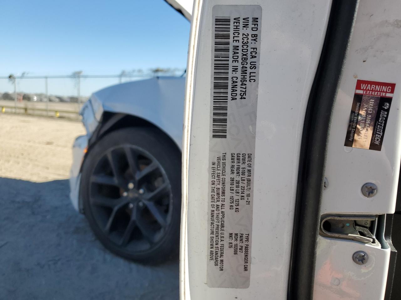 2021 Dodge Charger - Image 12
